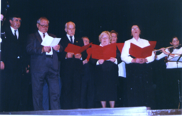 2000.nagyvacsi.enekkar